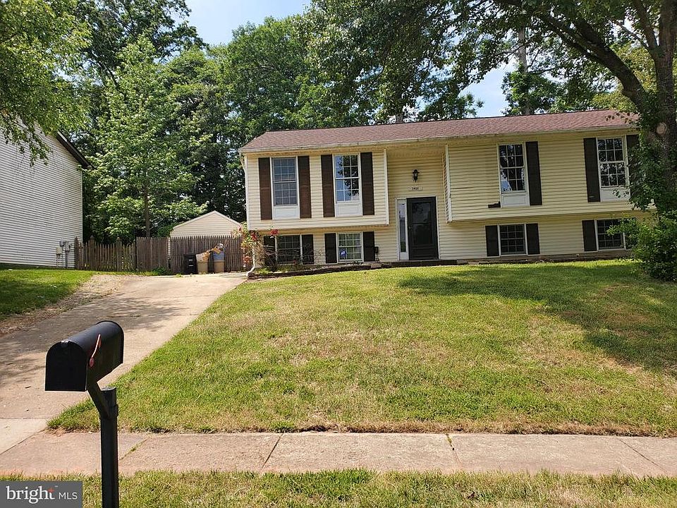 1st image of 3400 Heidi Ln