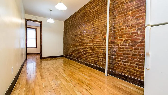 Rented by Nooklyn NYC LLC | media 26