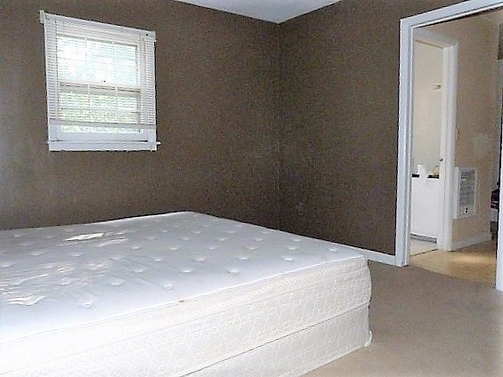 5th image of 289 Westend St