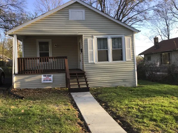 8334 Jackson Ave, Saint Louis, MO 63114