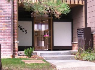 8605 N Servite Dr UNIT 102, Milwaukee, WI 53223