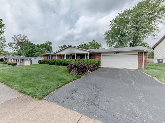 2nd image of 1047 Ferngate Ln