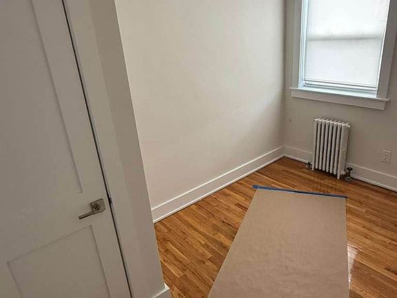 4th image of 67-23 Cloverdale Blvd #3