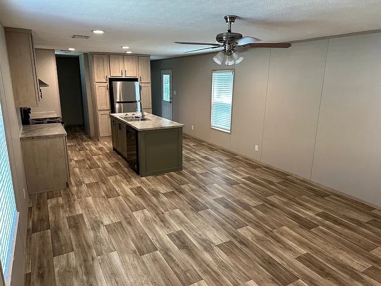 Woodland Estates (FL) — Photo 9
