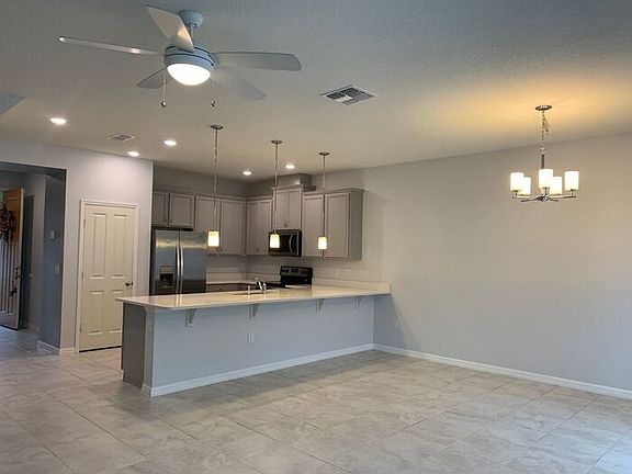 5th image of 5124 Crown Haven Dr