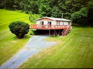 177 Myers Rd, Howes Cave, NY 12092