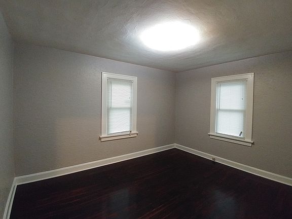 5th image of 818 Abston Ave