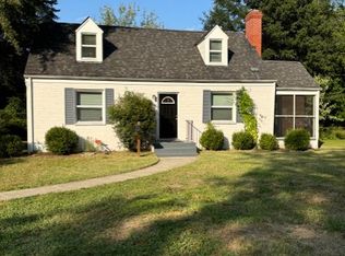 5204 W Grace St, Richmond, VA 23226