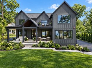 504 N Old Rand Rd, Lake Zurich, IL 60047
