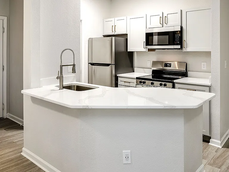 Lumen Heights — Photo 2