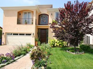 2377 Malcolm Ave, Los Angeles, CA 90064