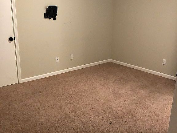 Upstairs master suite