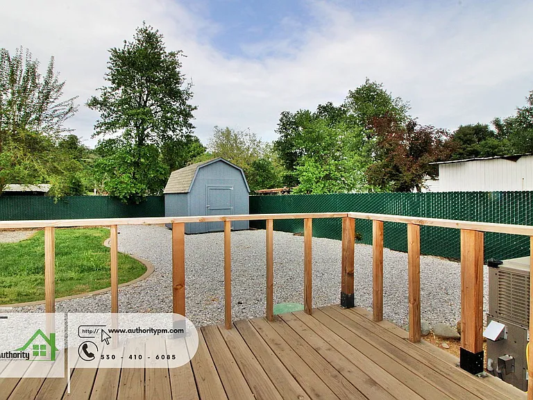 1824 Heller Ln — Photo 21
