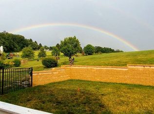 4 Heather Way, Felton, PA 17322