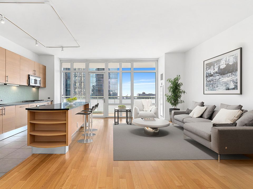 1st image of 325 5th Ave APT 40D