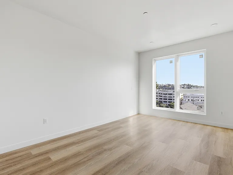 The Residences at Echo Park — Photo 22