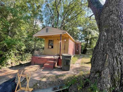1079 Saint Charles Ave, Memphis, TN, 38107