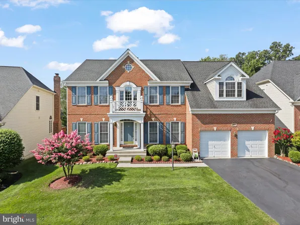 13573 Dianthus Ct, Centreville, VA 20120