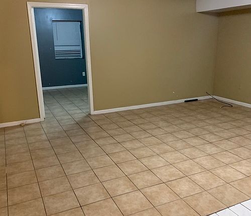 3rd image of 148 Clendenny Ave
