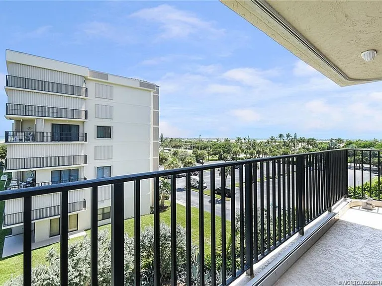 10200 S Ocean Dr #510 — Photo 49