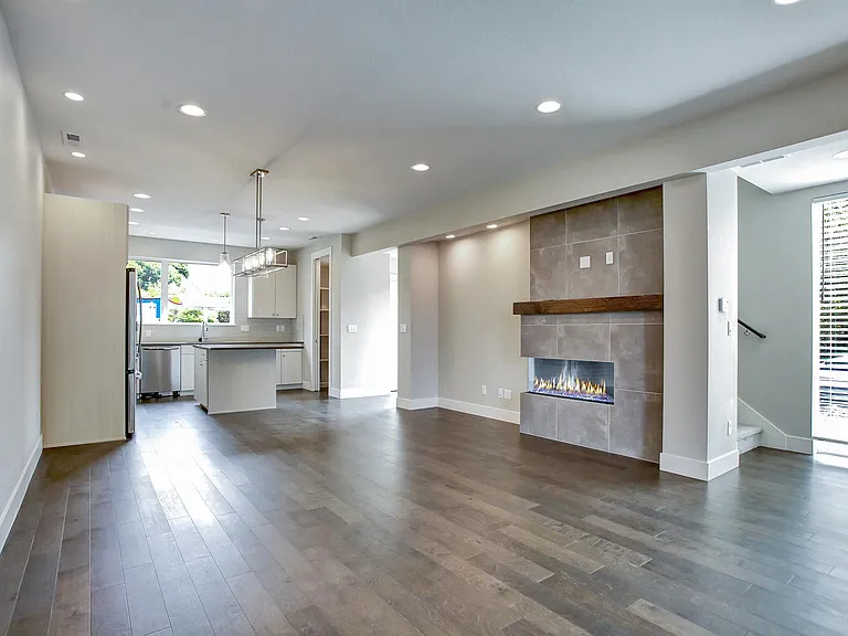 5719 SE 18th Ave — Photo 7