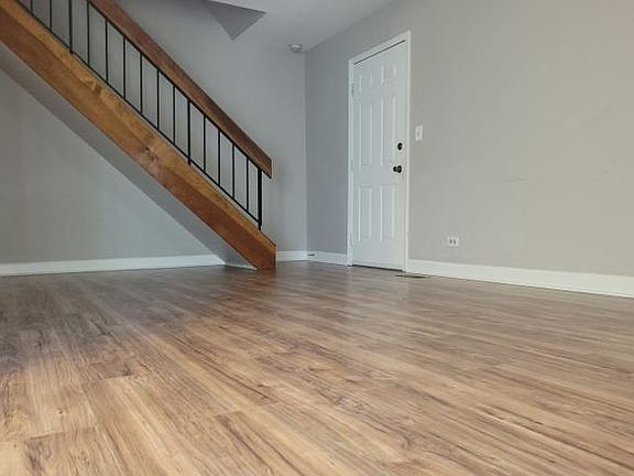 5th image of 2211 Dorchester Ct