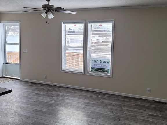 3rd image of 4359 Dogwood Blvd #866