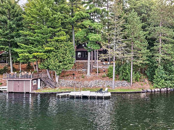2nd image of 5643 & 5647 E Spider Lake Rd