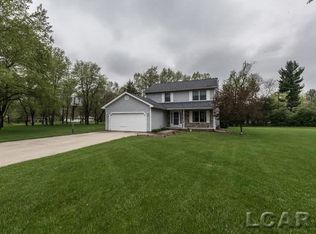 1100 Buckingham Ct, Adrian, MI