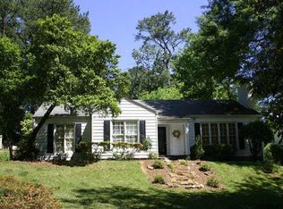 383 N Garden Ln NW, Atlanta, GA 30309
