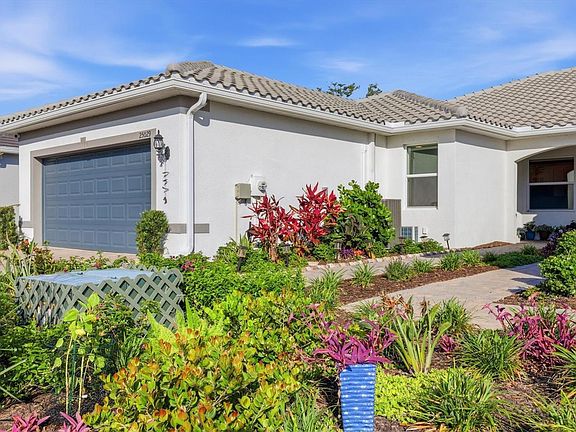 4th image of 25029 Pearl Lake Cir