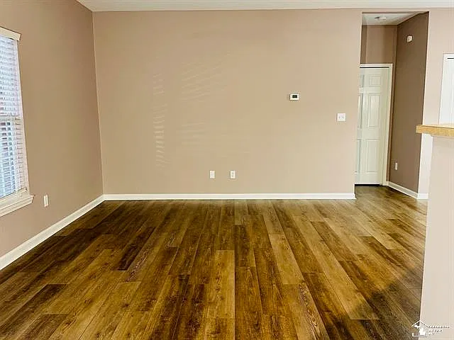 2 bed, 1171 sqft, $1,650 — Photo 4