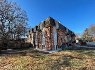 1527 S 20th St #21, Lincoln, NE 68502