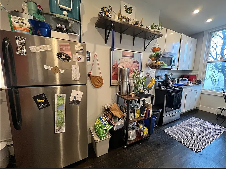 1629 Summerfield St #3R — Photo 6