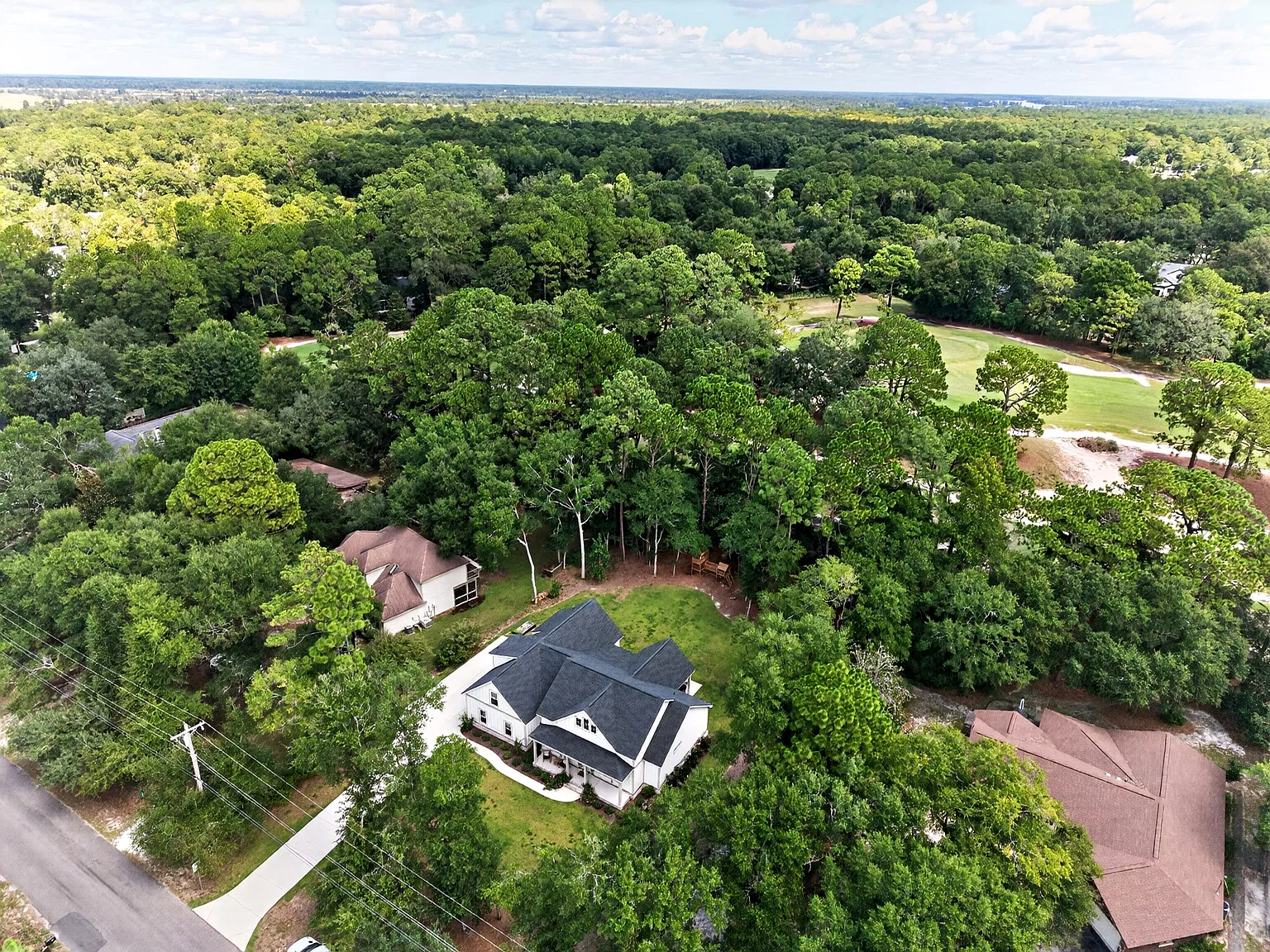 4 bed, 3.5 bath, 2392 sqft, $3,600 — Photo 1