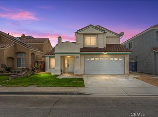 15811 Fiddleleaf Rd, Fontana, CA 92337