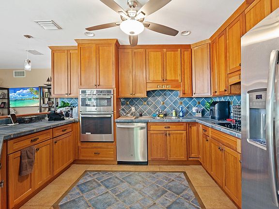 2nd image of 1512 NE 18th Street