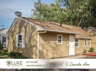106 1/2 S Lincoln Ave, Sioux Falls, SD 57104