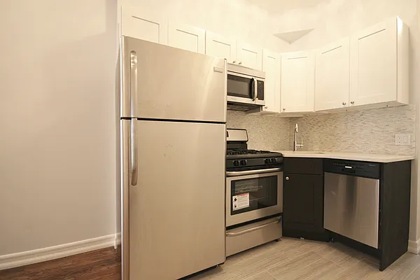 Rented by Rental Solutions Inc | media 38