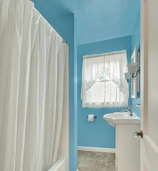 729 Skyline Dr — Photo 7