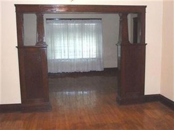 4th image of 6116 Carpenter Ave