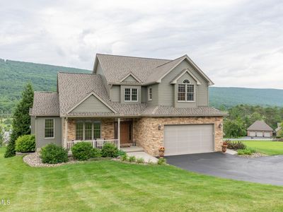 402 Pleasantview Dr, Hollidaysburg, PA, 16648