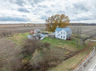 10153 E State Route 116, London Mills, IL 61544