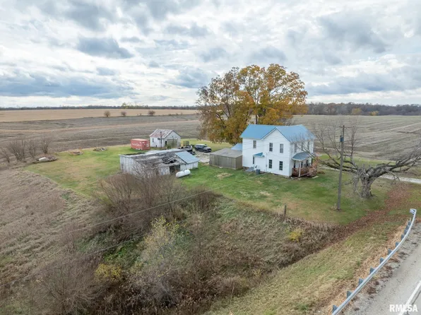 10153 E State Route 116, London Mills, IL 61544