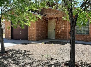 240 Sugar Hills Dr, Socorro, TX 79928