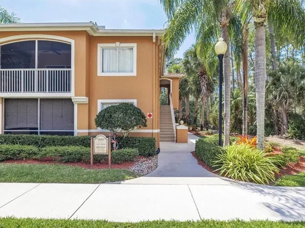 1885 Florida Club DR #8207, NAPLES, FL 34112