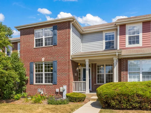 235 Garden Dr, Elgin, IL 60123