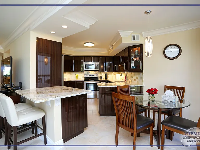 4551 Gulf Shore Blvd N #301 — Photo 12