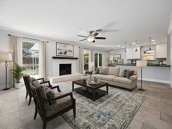 2nd image of 9407 Meadowbriar Ln