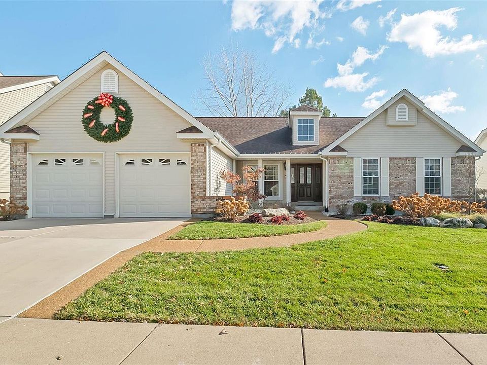 1st image of 10412 Jade Forest Dr